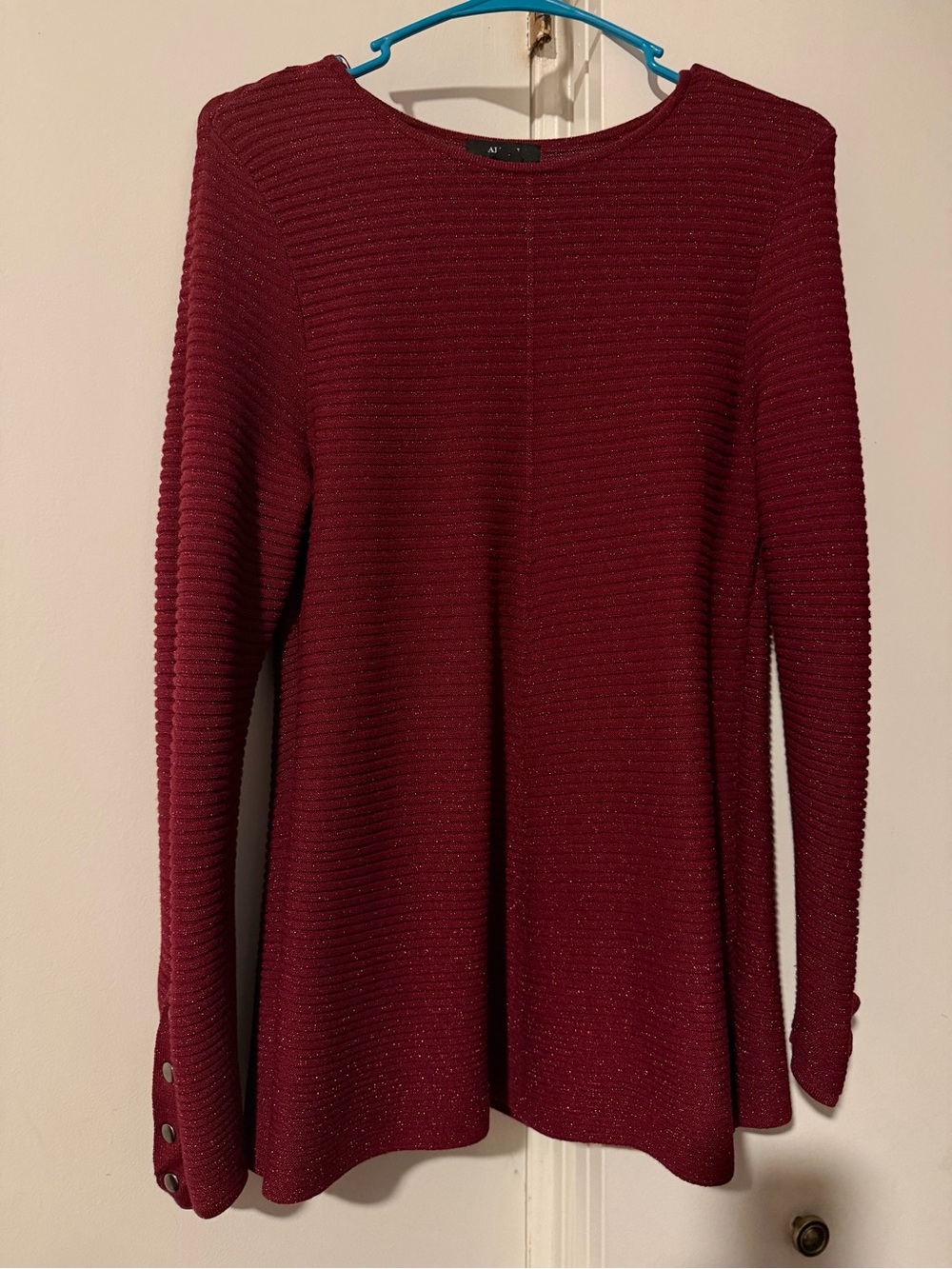 Alfani Women's Burgundy Ribbed Long-Sleeve Crew Sweater